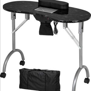 Foldable black nail table